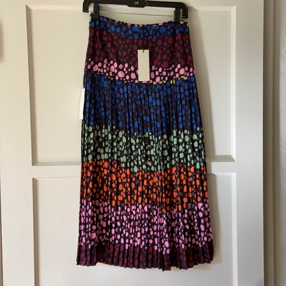 NEW WITH TAGS NEVER FULLY DRESSED MULTI COLOR DOT PRINT PLEATED SKIRT